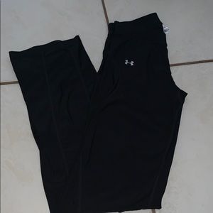 Under Armour Bootcut Stretchy Pants Sz. Sm